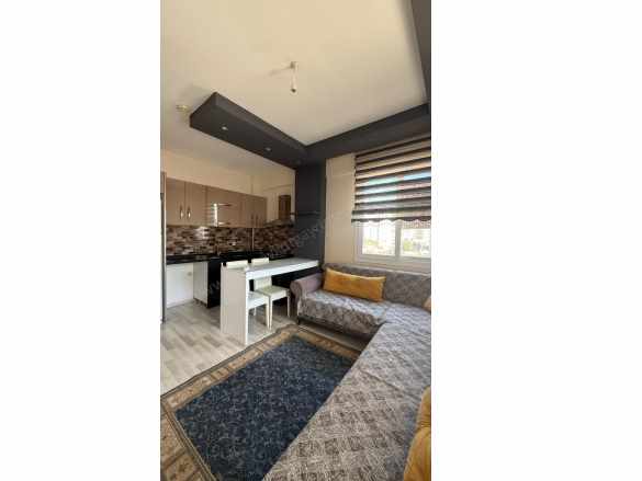 Üniversite Cadddesinde Kiralık Daire Eşyalı 1+1 Yenişehir Çiftlikköy Mah