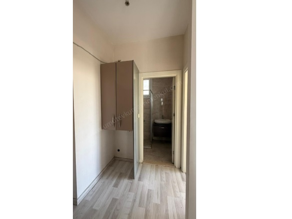 Çiftlikköy Mah. Yenişehir Kiralık Daire |  1+1 Oda | 65M2 Aylık 19.000Tl Eşyalı  | 5. Kat | Klima | 1 Banyo Resim-4