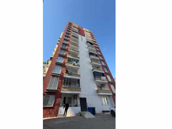 Üniversite Caddesinde Site içerisinde Kiralık Daire 2+1 Eşyalı Yenişehir Çiftlikköy Mah