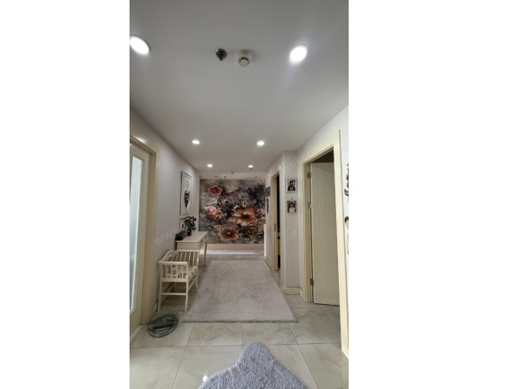 Güvenevler Mah. Yenişehir Satılık Daire |  4+1 Oda | 220M2 12.500.000Tl  Krediye Uygun  | 3. Kat | Doğalgaz(Kombi) | 2 Banyo Resim-5