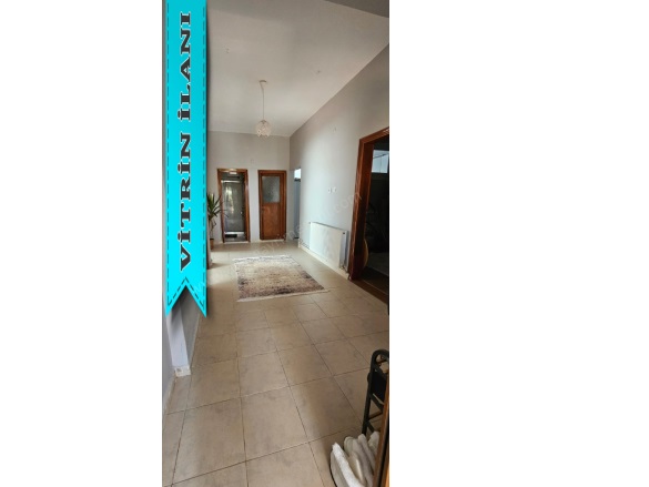 Kocataş Mah. Sarıyer Kiralık Daire |  3+1 Oda | 120M2 Aylık 28.000Tl | 1. Kat | Doğalgaz(Kombi) | 1 Banyo | 3 Yatak Odası Resim-2