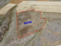 Sultandağı Cumhuriyet Mah-Karapınar Köyü. Satılık Tarla 9774 M2