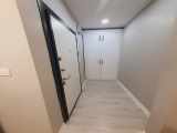 Fatihte Akşemsettin Mh 1+1 Lüx 3 Kat 1 5+1 Satılık Daire Mah 55 M2 Doğalgaz(Kombi) Banyo
