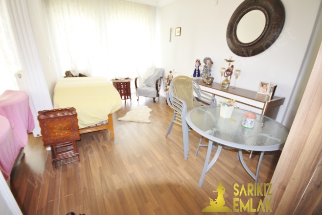 İkizçay Mah. Edremit Acil Satılık Daire |  3+1 Oda | 180M2 6.000.000Tl | 4. Kat | Merkezi Isınma | 2 Banyo | 3 Yatak Odası Resim-5
