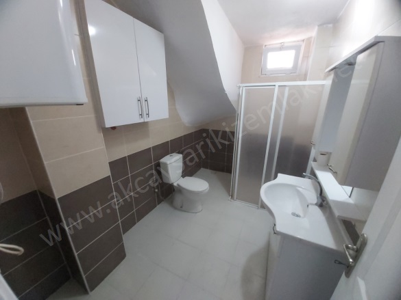 Akçay Mah. Edremit Satılık Daire |  4+1 Oda | 240M2 4.250.000Tl  Krediye Uygun  | Çatı Dubleksi | Doğalgaz(Kombi) | 2 Banyo | 4 Yatak Odası Resim-5