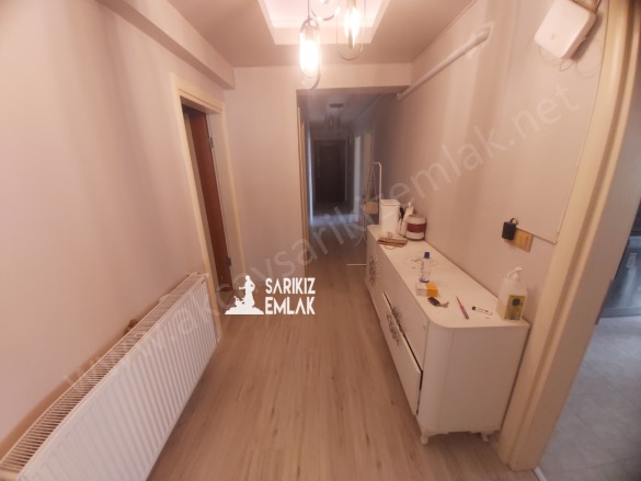 Kadıköy Mah. Edremit Satılık Daire |  3+1 Oda | 160M2 4.550.000Tl  Krediye Uygun  | 6. Kat | Doğalgaz(Kombi) | 2 Banyo | 3 Yatak Odası Resim-4