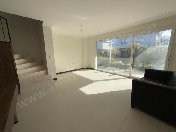 Hamidiye Mah. Edremit Satılık Villa |  3+1 Oda | 180M2 13.000.000Tl  Krediye Uygun  | Villa Ve Müstakil | Doğalgaz(Kombi) | 2 Banyo | 3 Yatak Odası Resim-5