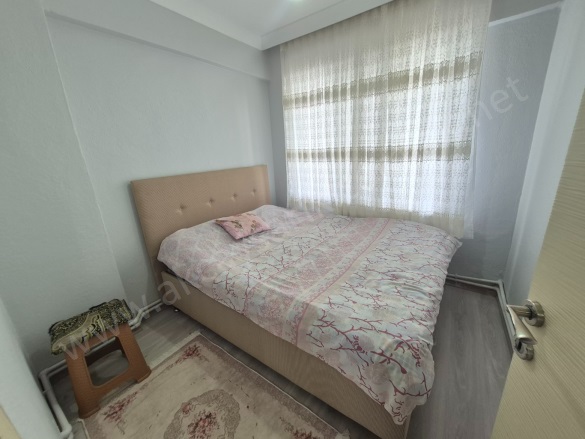 Altınkum Mah. Edremit Satılık Daire |  2+2 Oda | 110M2 3.500.000Tl | Bahçe Katı | Doğalgaz(Kombi) | 1 Banyo | 2 Yatak Odası Resim-4
