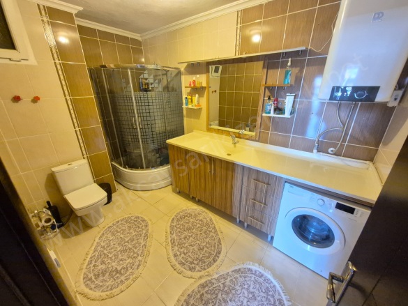 İkizçay Mah. Edremit Satılık Daire |  3+1 Oda | 160M2 4.250.000Tl  Krediye Uygun  | Çatı Dubleksi | Doğalgaz(Kombi) | 1 Banyo | 3 Yatak Odası Resim-4