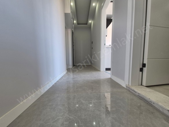 Altınkum Mah. Edremit Satılık Daire |  1+1 Oda | 70M2 4.400.000Tl  Krediye Uygun  | 2. Kat | Yerden Isıtma | 1 Banyo | 1 Yatak Odası Resim-2