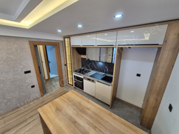 Akçay Mah. Edremit Satılık Daire |  1+1 Oda | 80M2 3.750.000Tl | Yüksek Giriş | Doğalgaz(Kombi) | 1 Banyo | 1 Yatak Odası Resim-5