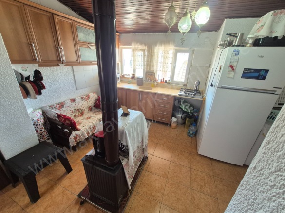 Akçay Mah. Edremit Satılık Daire |  3+1 Oda | 210M2 4.500.000Tl  Krediye Uygun  | 3. Kat | Klima Resim-3