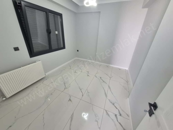 Güre Mah. Edremit Satılık Daire |  4+1 Oda | 150M2 17.000.000Tl  Krediye Uygun  | Villa | Kat Kaloriferi | 2 Banyo | 4 Yatak Odası Resim-4