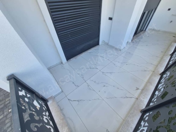 Güre Mah. Edremit Satılık Daire |  4+1 Oda | 150M2 17.000.000Tl  Krediye Uygun  | Villa | Kat Kaloriferi | 2 Banyo | 4 Yatak Odası Resim-5