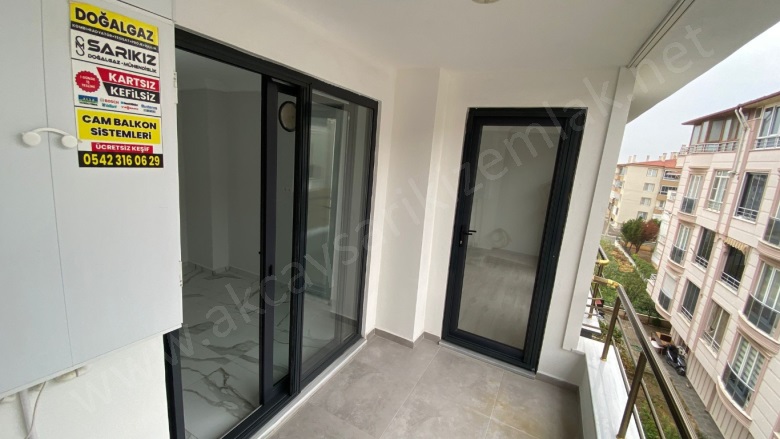 Akçay Mah. Edremit Satılık Daire |  2+1 Oda | 130M2 5.250.000Tl  Krediye Uygun  | 3. Kat | Doğalgaz(Kombi) | 1 Banyo | 2 Yatak Odası Resim-4