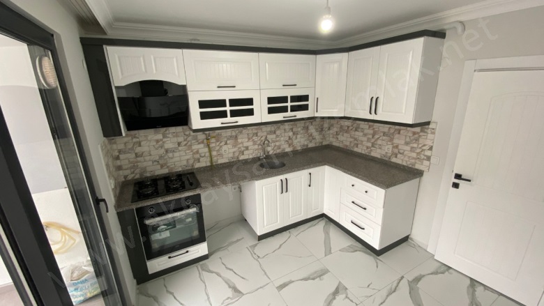 Akçay Mah. Edremit Satılık Daire |  2+1 Oda | 130M2 5.250.000Tl  Krediye Uygun  | 3. Kat | Doğalgaz(Kombi) | 1 Banyo | 2 Yatak Odası Resim-5