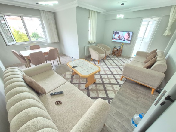 Akçay Mah. Edremit Satılık Daire |  2+1 Oda | 85M2 4.450.000Tl  Krediye Uygun  Eşyalı  | 3. Kat | Doğalgaz(Kombi) | 1 Banyo | 2 Yatak Odası Resim-5