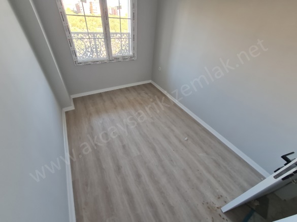 Eroğlan Mah. Edremit Satılık Daire |  2+1 Oda | 85M2 3.950.000Tl | 1. Kat | Yerden Isıtma | 1 Banyo | 1 Yatak Odası Resim-1