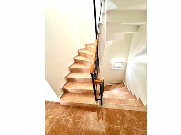 Akçayın En Uygun Fiyatlı Satılık Villa Sı 3+1 Edremit Akçay Mah