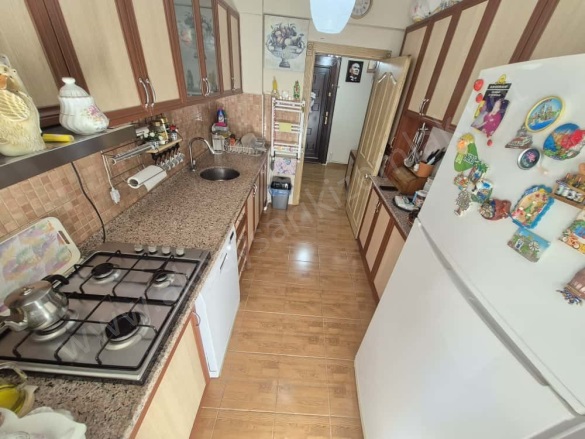 Akçay Mah. Edremit Satılık Daire |  2+1 Oda | 85M2 4.000.000Tl  Krediye Uygun  | 3. Kat | 1 Banyo | 2 Yatak Odası Resim-3