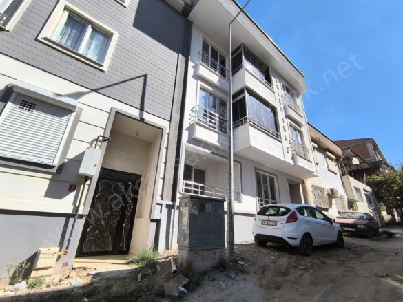 Turhanbey Mah. Edremit Satılık Daire |  1+1 Oda | 75M2 2.400.000Tl  Krediye Uygun  | Giriş Katı | Doğalgaz(Kombi) | 1 Banyo | 1 Yatak Odası Resim-1