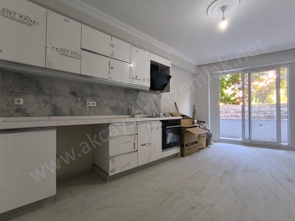 Turhanbey Mah. Edremit Satılık Daire |  1+1 Oda | 75M2 2.400.000Tl  Krediye Uygun  | Giriş Katı | Doğalgaz(Kombi) | 1 Banyo | 1 Yatak Odası Resim-2