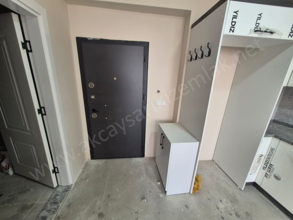 Darsofa Mah. Edremit Satılık Daire |  1+1 Oda | 67M2 2.100.000Tl | 3. Kat | Yerden Isıtma | 1 Banyo | 1 Yatak Odası Resim-4