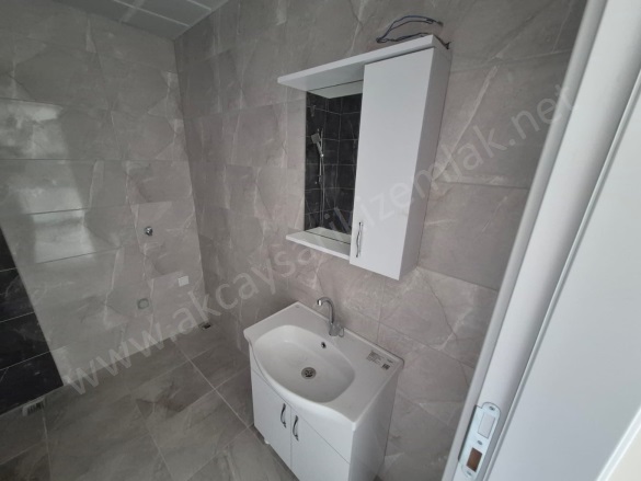 Darsofa Mah. Edremit Satılık Daire |  1+1 Oda | 67M2 2.150.000Tl | 2. Kat | Yerden Isıtma Resim-1