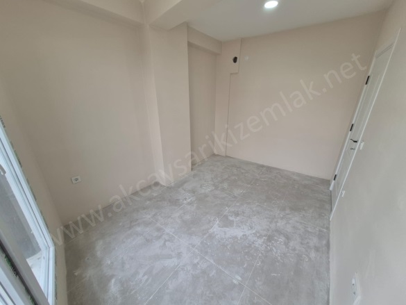 Darsofa Mah. Edremit Satılık Daire |  1+1 Oda | 67M2 2.150.000Tl | 2. Kat | Yerden Isıtma Resim-5