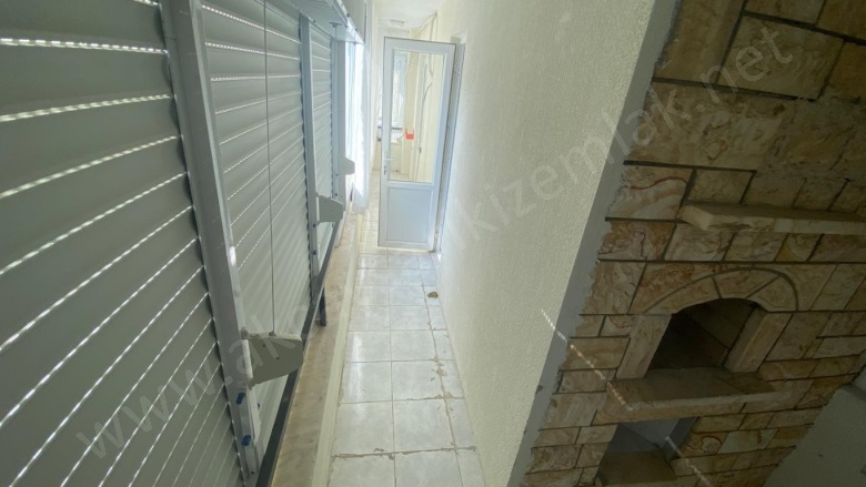 Altınkum Mah. Edremit Satılık Daire |  2+1 Oda | 90M2 3.850.000Tl  Krediye Uygun  | 4. Kat | Doğalgaz(Kombi) | 1 Banyo | 2 Yatak Odası Resim-5