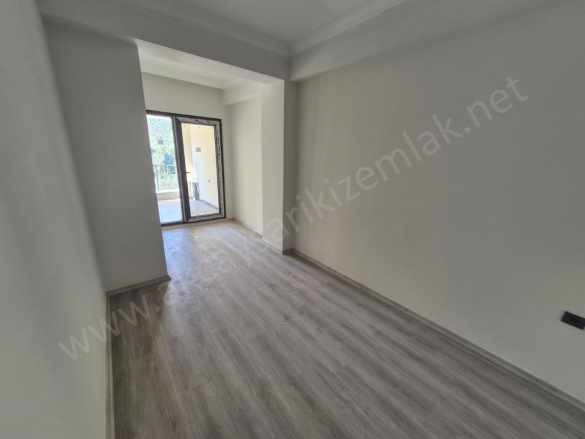 Edremit Kadıköy Mah Satılık Daire 1+1 Balkonlu Ferah Pazarlıklı