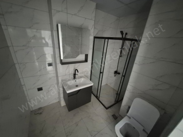 Kadıköy Mah. Edremit Satılık Daire |  1+1 Oda | 65M2 3.000.000Tl | 2. Kat | Doğalgaz(Kombi) | 1 Banyo | 1 Yatak Odası Resim-4