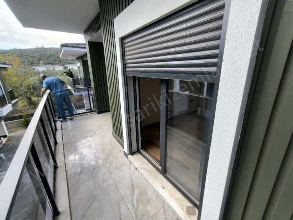 Gürede Yerden Isıtmalı Şömineli Müstakil Bahçeli 3+1 – Teraslı Ve Verandalı Satılık Villa Edremit Güre Mah