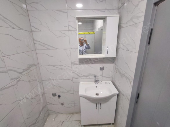 Tuzcumurat Mah. Edremit Satılık Daire |  2+1 Oda | 110M2 3.400.000Tl | Yüksek Giriş | Doğalgaz(Kombi) | 1 Banyo | 1 Yatak Odası Resim-1