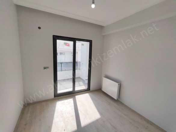 Edremit Tuzcumurat Mah Satılık Daire 2+1 2 Kat Cumartesi Pazarı Yakını