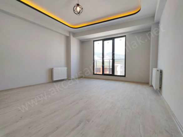 Edremit Tuzcumurat Mah Satılık Daire 2+1 Kapalı Mutfak Cumartesi Pazarı Yakını