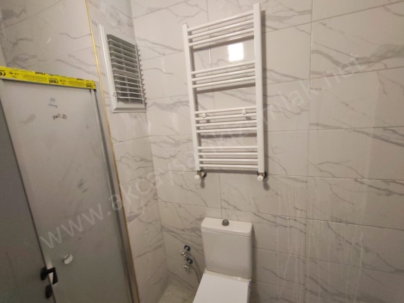 Tuzcumurat Mah. Edremit Satılık Daire |  2+1 Oda | 110M2 3.800.000Tl | 4. Kat | Doğalgaz(Kombi) | 1 Banyo | 1 Yatak Odası Resim-3