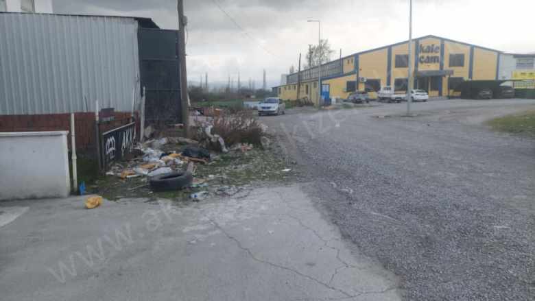 Edremit Kipa Karşısı Satılık Arsa Sanayi Sı 97M2 Yolören Mah
