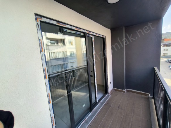 Tuzcumurat Mah. Edremit Satılık Daire |  2+1 Oda | 85M2 3.500.000Tl  Krediye Uygun  | 2. Kat | Doğalgaz(Kombi) | 1 Banyo | 1 Yatak Odası Resim-4