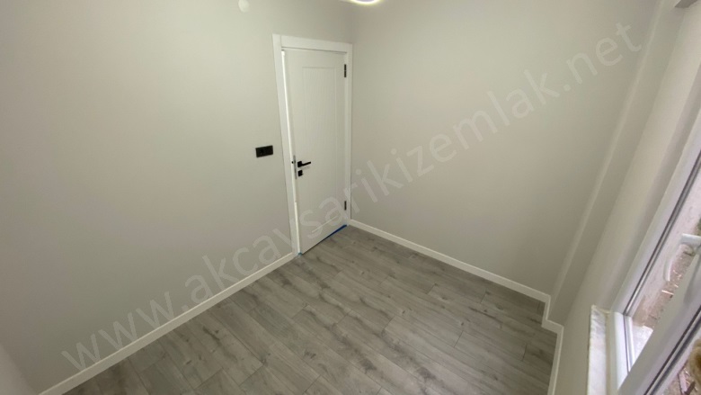 Sarıkız Mah. Edremit Satılık Daire |  2+1 Oda | 85M2 3.975.000Tl  Krediye Uygun  | Giriş Katı | Doğalgaz(Kombi) | 1 Banyo | 2 Yatak Odası Resim-4