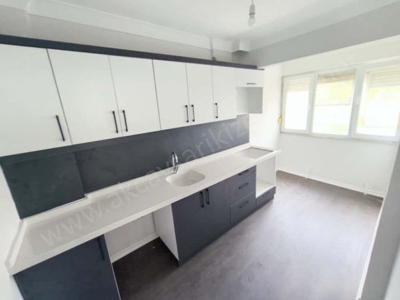 Akçay Mah. Edremit Satılık Daire |  2+1 Oda | 80M2 3.750.000Tl  Krediye Uygun  | Giriş Katı | Doğalgaz(Kombi) | 1 Banyo | 2 Yatak Odası Resim-1