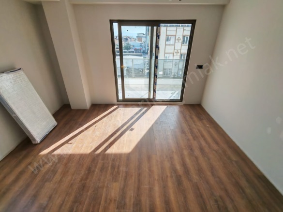 Kadıköy Mah. Edremit Satılık Daire |  1+1 Oda | 70M2 3.300.000Tl | 2. Kat | Yerden Isıtma Resim-3