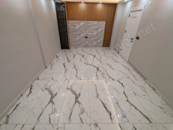 Hamidiye Mah. Edremit Satılık Villa |  5+1 Oda | 220M2 11.000.000Tl | Villa | Doğalgaz(Kombi) | 2 Banyo | 2 Yatak Odası Resim-4