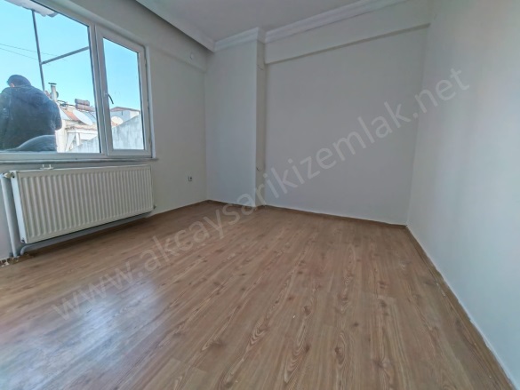 Camivasat Mah. Edremit Satılık Daire |  2+1 Oda | 100M2 2.245.000Tl | 3. Kat | Jeotermal | 1 Banyo | 1 Yatak Odası Resim-2