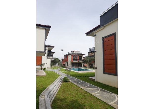 Güre Mah. Edremit Satılık Villa |  3+1 Oda | 150M2 16.500.000Tl | Isı Pompası | 2 Banyo | 1 Yatak Odası Resim-4