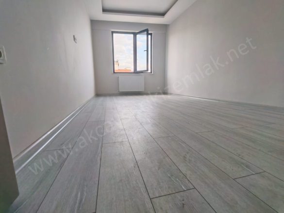 Soğanyemez Mah. Edremit Satılık Daire |  2+1 Oda | 115M2 5.150.000Tl | 4. Kat | Doğalgaz(Kombi) | 2 Banyo | 1 Yatak Odası Resim-2