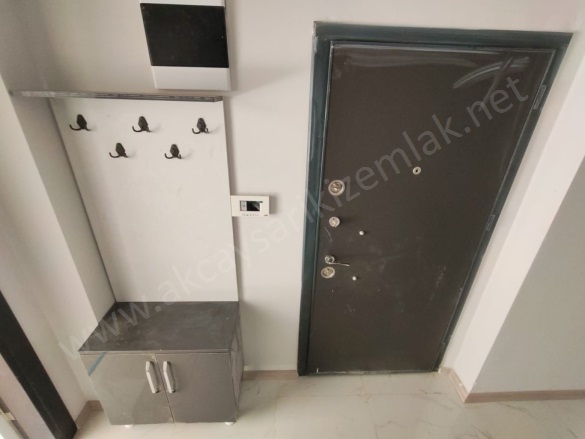 Tuzcumurat Mah. Edremit Satılık Daire |  2+1 Oda | 85M2 3.200.000Tl | Giriş + 1.Kat | Doğalgaz(Kombi) | 2 Banyo | 1 Yatak Odası Resim-2