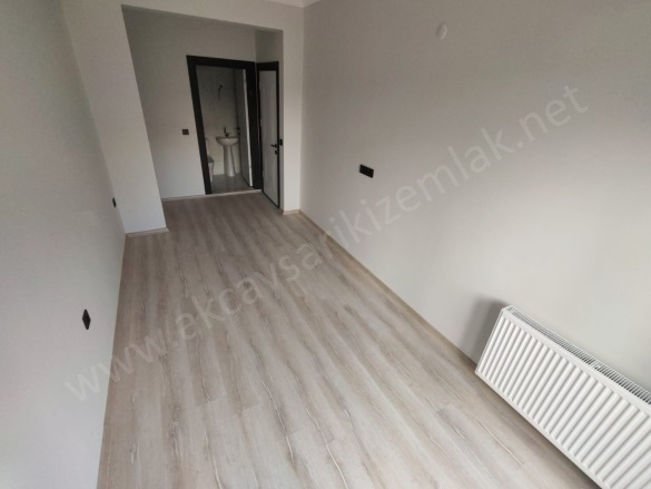 Tuzcumurat Mah. Edremit Satılık Daire |  2+1 Oda | 85M2 3.200.000Tl | Giriş + 1.Kat | Doğalgaz(Kombi) | 2 Banyo | 1 Yatak Odası Resim-5