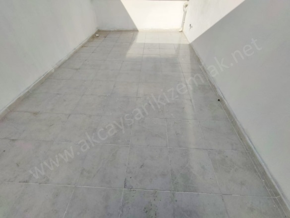 Tuzcumurat Mah. Edremit Satılık Daire |  3+1 Oda | 150M2 4.500.000Tl | Dubleks | Doğalgaz(Kombi) | 2 Banyo | 1 Yatak Odası Resim-3