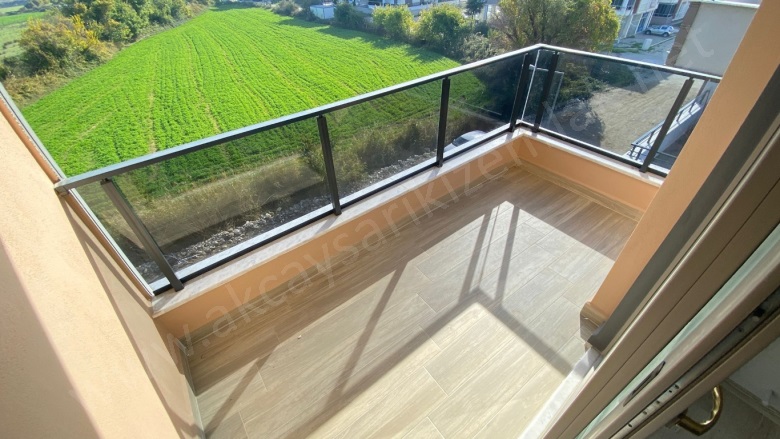 Altınkum Mah. Edremit Satılık Daire |  3+1 Oda | 150M2 5.250.000Tl  Krediye Uygun  | 3. Kat | Doğalgaz(Kombi) | 2 Banyo | 3 Yatak Odası Resim-5